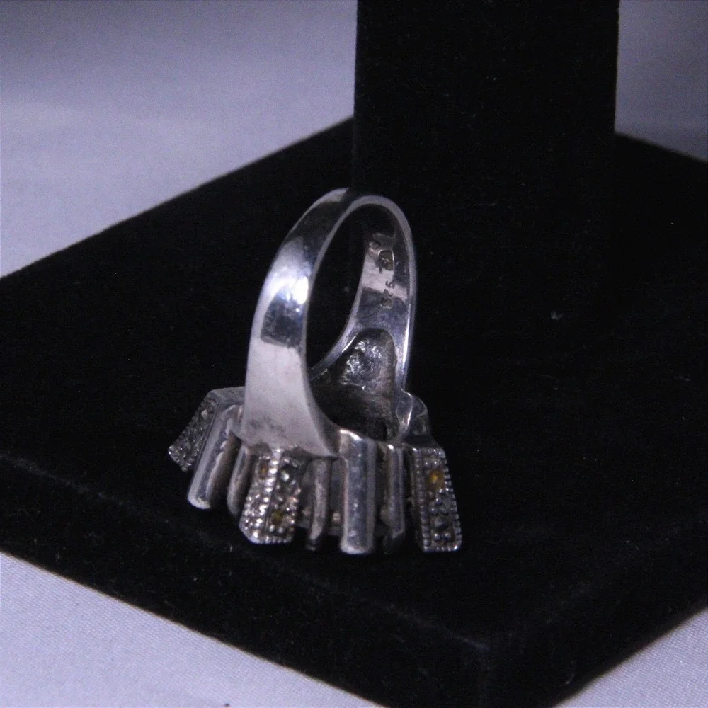 Vintage Sterling‎ Silver 925 Oval Clear Stone Marcasite Statement Ring Size 7.5